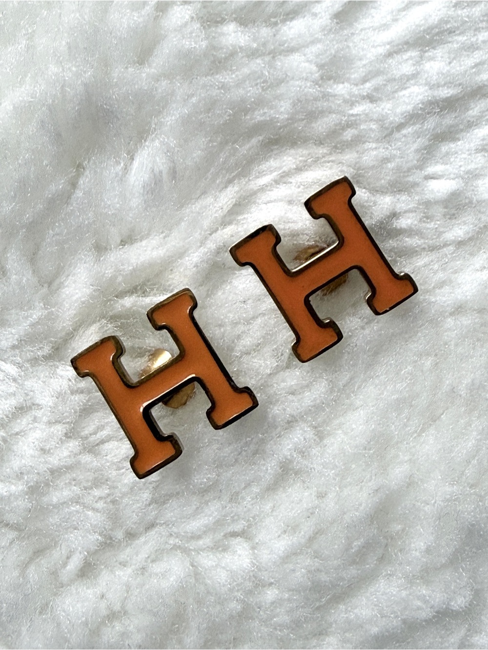 “H” Initial Stud Earrings